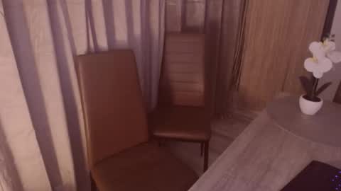 Snapshot of milf_lexxa chatting on September 26, 2025, 9:30 pm Sarrahkenda online show from September 26, 2025, 9:30 pm