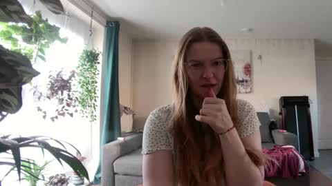 Milf Tara36 online show from January 27, 2025, 9:13 am