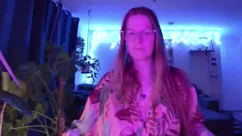 Milf Tara36 online show from February 16, 2026, 8:16 pm