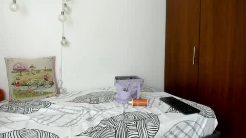 Snapshot of milfboobs_10 chatting on May 27, 2026, 7:11 pm Nakary Bustamante online show from May 27, 2026, 7:11 pm