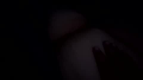 Snapshot of milfcandyxxx chatting on May 4, 2026, 8:32 am Milfcandyxxx online show from May 4, 2026, 8:32 am