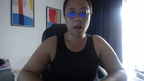 Milf Ginebra online show from January 11, 2025, 8:54 pm