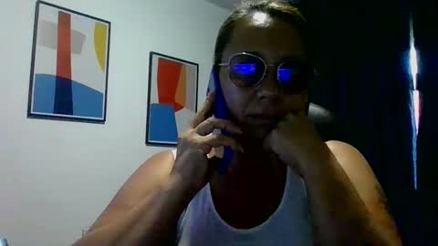 Milf Ginebra online show from February 1, 2025, 10:44 pm