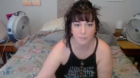 Snapshot of milfmonee chatting on March 19, 2026, 8:24 pm MILF Monee online show from March 19, 2026, 8:24 pm
