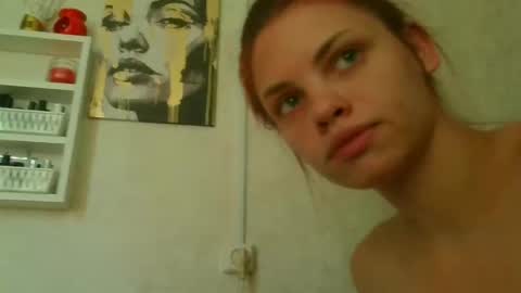 Snapshot of milia21 chatting on May 2, 2026, 8:52 am milia21 online show from May 2, 2026, 8:52 am