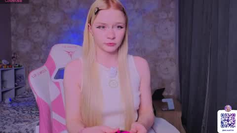 Milia online show from April 30, 2026, 9:52 pm
