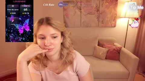 Snapshot of milinafox chatting on April 24, 2026, 11:07 pm milinafox online show from April 24, 2026, 11:07 pm