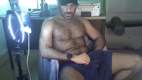 Snapshot of militaryx chatting on October 16, 2025, 5:52 am militaryx online show from October 16, 2025, 5:52 am