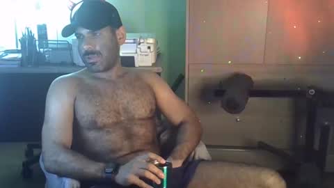 Snapshot of militaryx chatting on November 1, 2025, 12:34 am militaryx online show from November 1, 2025, 12:34 am