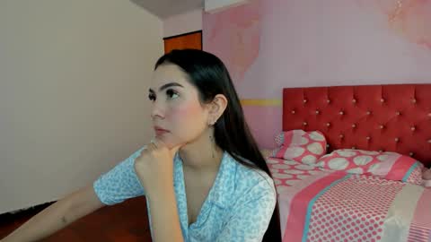 Snapshot of milk_candy16 chatting on September 12, 2025, 12:16 pm S O F I A online show from September 12, 2025, 12:16 pm