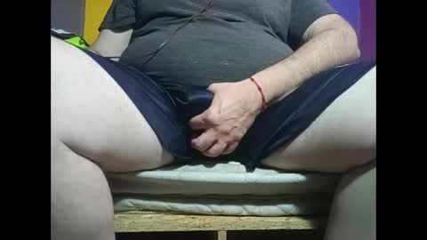 milkbabybear online show from November 3, 2025, 5:09 am