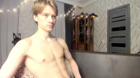 Isaac online show from February 16, 2026, 2:40 am