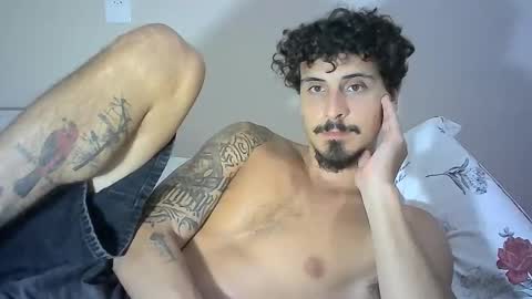 milkoffee online show from January 8, 2025, 1:53 am