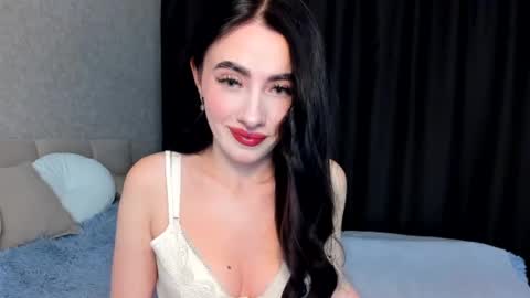 milla moore online show from September 29, 2025, 5:29 pm