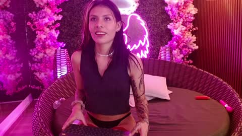 MILLA online show from December 14, 2024, 7:25 pm