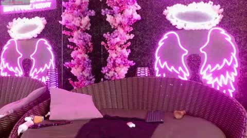 MILLA online show from January 26, 2025, 4:20 pm