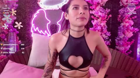 MILLA online show from January 31, 2025, 5:32 pm