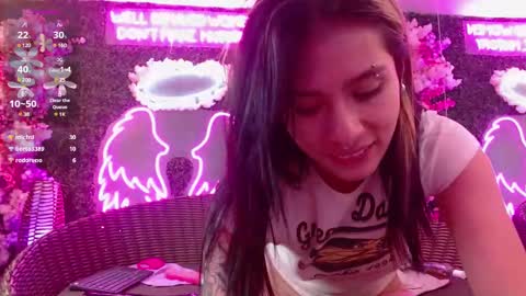 MILLA online show from February 18, 2025, 3:43 pm