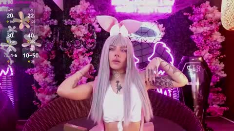 MILLA online show from October 23, 2025, 2:05 pm