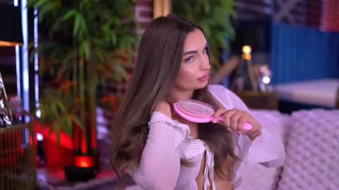 Milla online show from February 23, 2026, 6:33 am