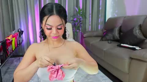 Snapshot of millabelle chatting on June 18, 2026, 1:39 am MillaBelle online show from June 18, 2026, 1:39 am