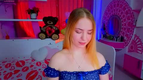 Snapshot of millana_hot chatting on February 20, 2026, 10:32 pm Milana online show from February 20, 2026, 10:32 pm