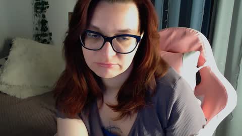 Milla online show from February 2, 2025, 11:42 pm