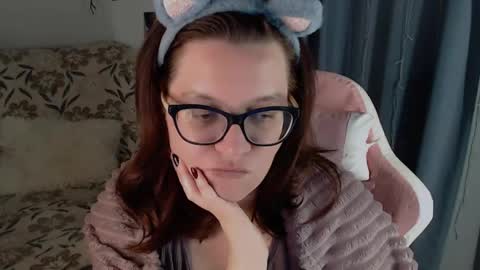 Milla online show from April 29, 2026, 4:00 pm