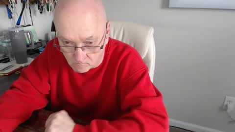 millenium0129 online show from February 18, 2026, 5:09 pm