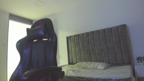 miller_silvana online show from May 5, 2026, 10:56 am