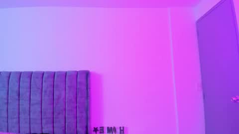miller_silvana online show from May 12, 2026, 11:40 am