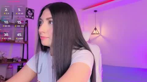 miller_vanessa_ online show from June 23, 2026, 8:51 pm
