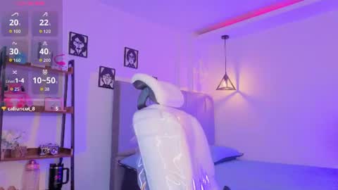 miller_vanessa_ online show from June 24, 2026, 8:52 pm