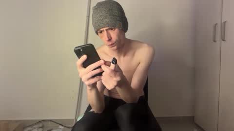 SlimnHungOH online show from February 19, 2026, 9:11 pm