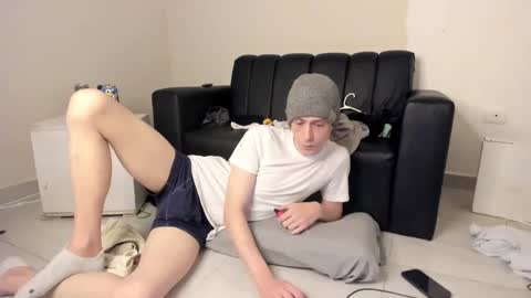 SlimnHungOH online show from May 12, 2026, 11:57 pm
