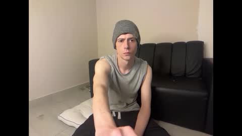 SlimnHungOH online show from May 16, 2026, 9:24 pm