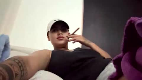 Snapshot of milley_rose chatting on October 19, 2025, 11:55 am Im girl my name is Johana  online show from October 19, 2025, 11:55 am