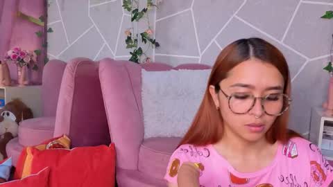 milleyjones_ online show from November 17, 2025, 8:58 pm