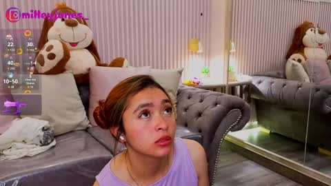milleyjones_ online show from April 23, 2026, 12:29 pm
