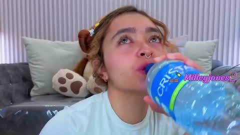 milleyjones_ online show from August 5, 2026, 12:08 pm