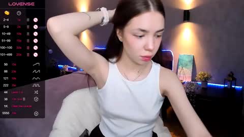 Snapshot of milli_brownn chatting on March 12, 2025, 8:30 am Milli online show from March 12, 2025, 8:30 am