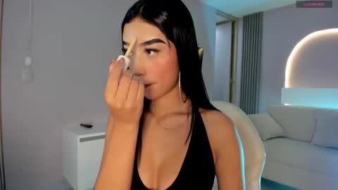 Ana Maria online show from October 14, 2025, 11:05 pm