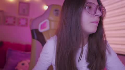 MILLY online show from May 5, 2026, 7:22 pm