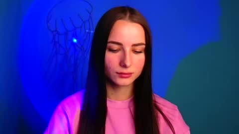 Snapshot of milly_liss chatting on October 6, 2025, 11:18 am Milly online show from October 6, 2025, 11:18 am