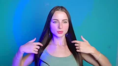 Snapshot of milly_liss chatting on October 10, 2025, 6:23 am Milly online show from October 10, 2025, 6:23 am