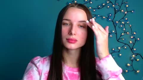 Snapshot of milly_liss chatting on October 24, 2025, 5:37 am Milly online show from October 24, 2025, 5:37 am