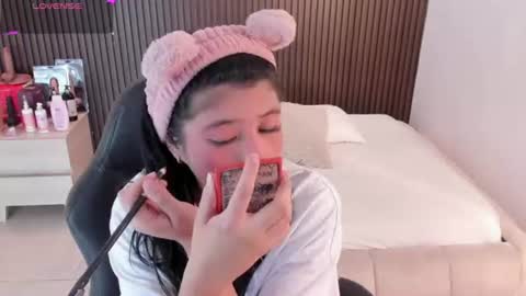 Snapshot of millyevans1 chatting on August 5, 2026, 2:58 am millyevans1 online show from August 5, 2026, 2:58 am