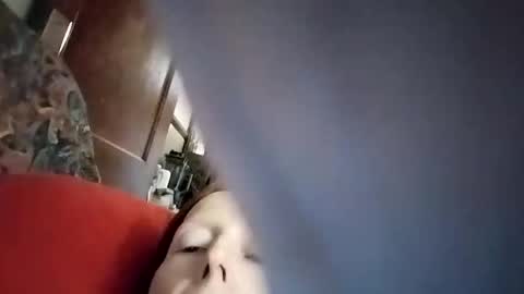 miloanj online show from November 29, 2025, 11:41 pm