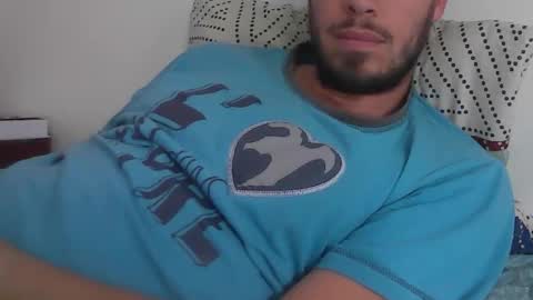 Snapshot of milowww1601 chatting on October 24, 2025, 1:29 pm milowww1601 online show from October 24, 2025, 1:29 pm