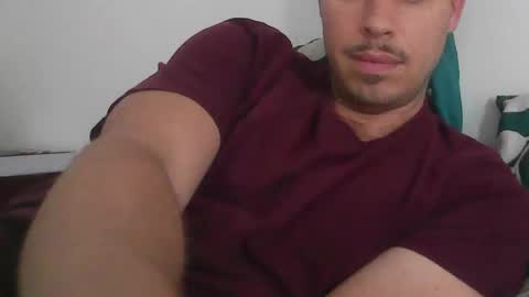 Snapshot of milowww1601 chatting on November 5, 2025, 10:26 am milowww1601 online show from November 5, 2025, 10:26 am